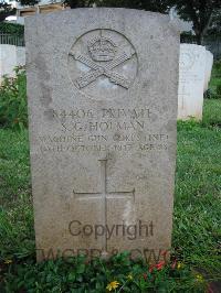 Dar Es Salaam War Cemetery - Holman, Stephen George